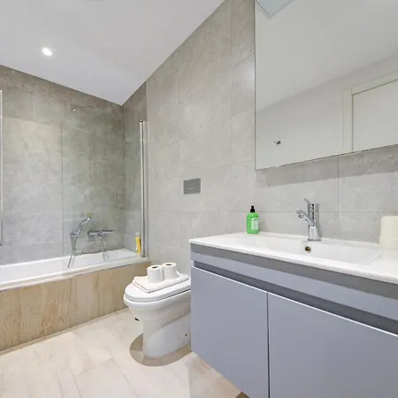 Fully Equipped Comfortable Homes With Wifi & Ac Appartement *