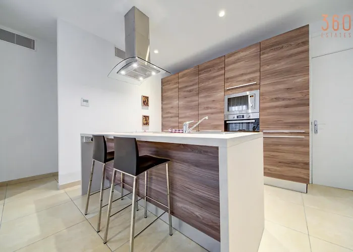 Apartman Sliema Fully Equipped Comfortable Homes With Wifi & Ac Sliema