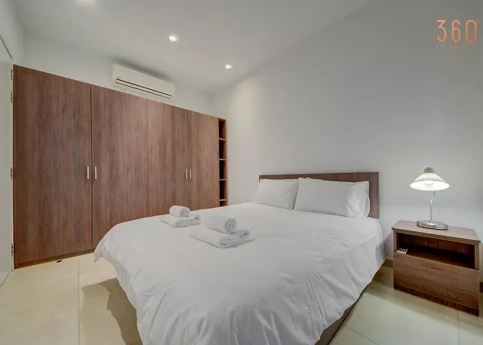 Apartman Sliema Fully Equipped Comfortable Homes With Wifi & Ac *