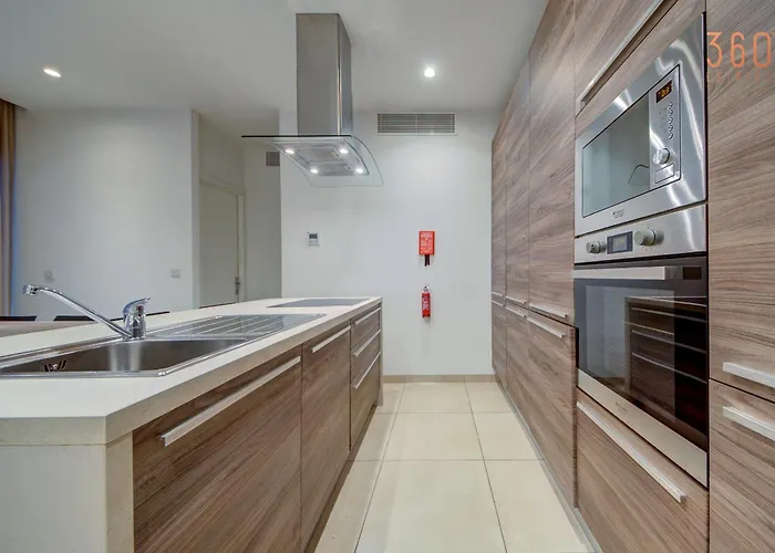 Apartman Sliema Fully Equipped Comfortable Homes With Wifi & Ac Sliema