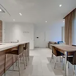 Fully Equipped Comfortable Homes With Wifi & Ac *