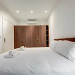 Lägenhet Fully Equipped Comfortable Homes With Wifi & Ac *