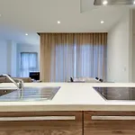 Fully Equipped Comfortable Homes With Wifi & Ac *