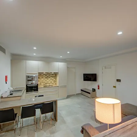 Sliema Fully Equipped Comfortable Homes With Wifi & Ac *
