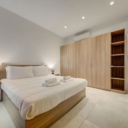 Апартаменты Sliema Fully Equipped Comfortable Homes With Wifi & Ac