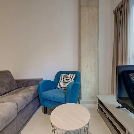 Sliema Fully Equipped Comfortable Homes With Wifi & Ac * Слима
