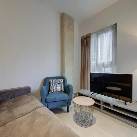 Апартаменты Sliema Fully Equipped Comfortable Homes With Wifi & Ac
