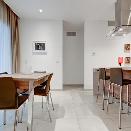 Sliema Fully Equipped Comfortable Homes With Wifi & Ac Appartement Sliema