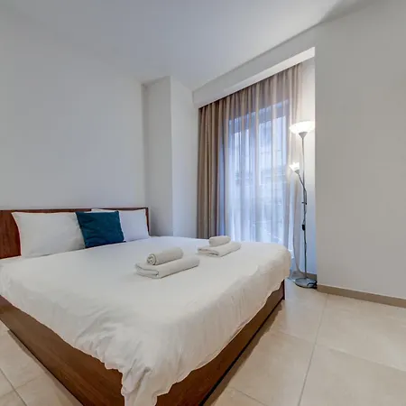 Апартаменты Sliema Fully Equipped Comfortable Homes With Wifi & Ac Слима