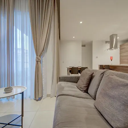 Fully Equipped Comfortable Homes With Wifi & Ac Sliema