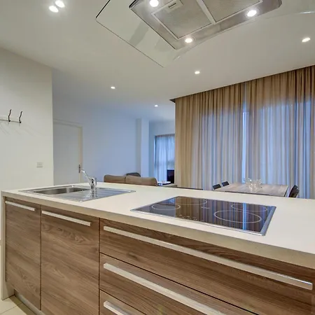 Fully Equipped Comfortable Homes With Wifi & Ac Sliema