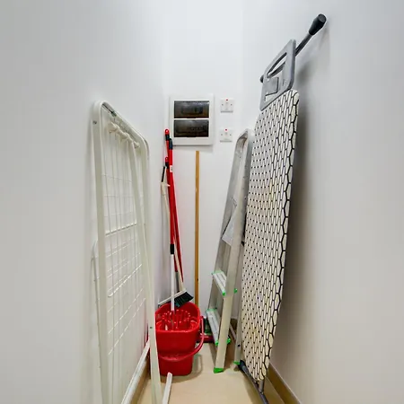 Fully Equipped Comfortable Homes With Wifi & Ac Apartman Sliema
