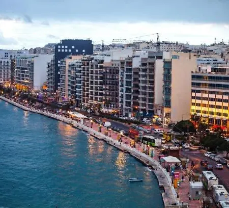 Sliema Fully Equipped Comfortable Homes With Wifi & Ac Слима