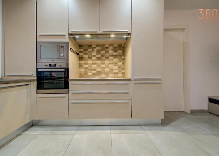 Apartament Sliema Fully Equipped Comfortable Homes With Wifi & Ac *