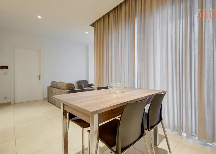 Apartament Sliema Fully Equipped Comfortable Homes With Wifi & Ac *