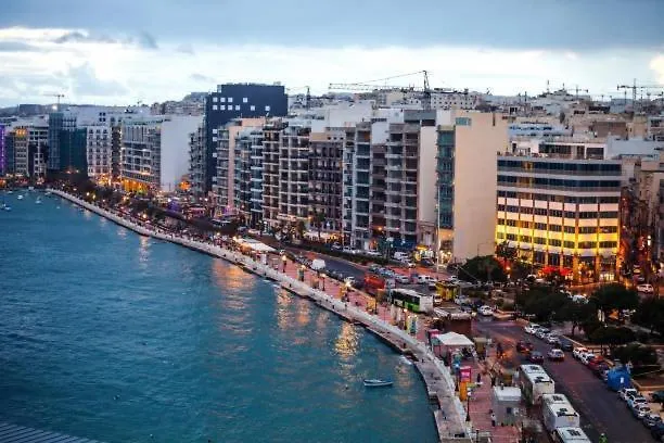 Fully Equipped Comfortable Homes With Wifi & Ac Sliema