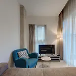 Fully Equipped Comfortable Homes With Wifi & Ac *
