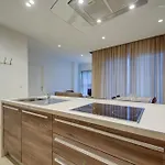 Fully Equipped Comfortable Homes With Wifi & Ac 슬리에마